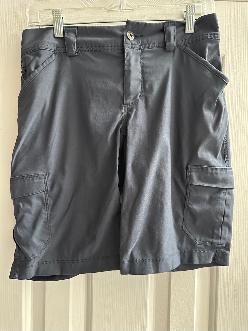 Duluth Trading Co Dry On The Fly Ink Charcoal Navy Cargo Shorts Women’s 2